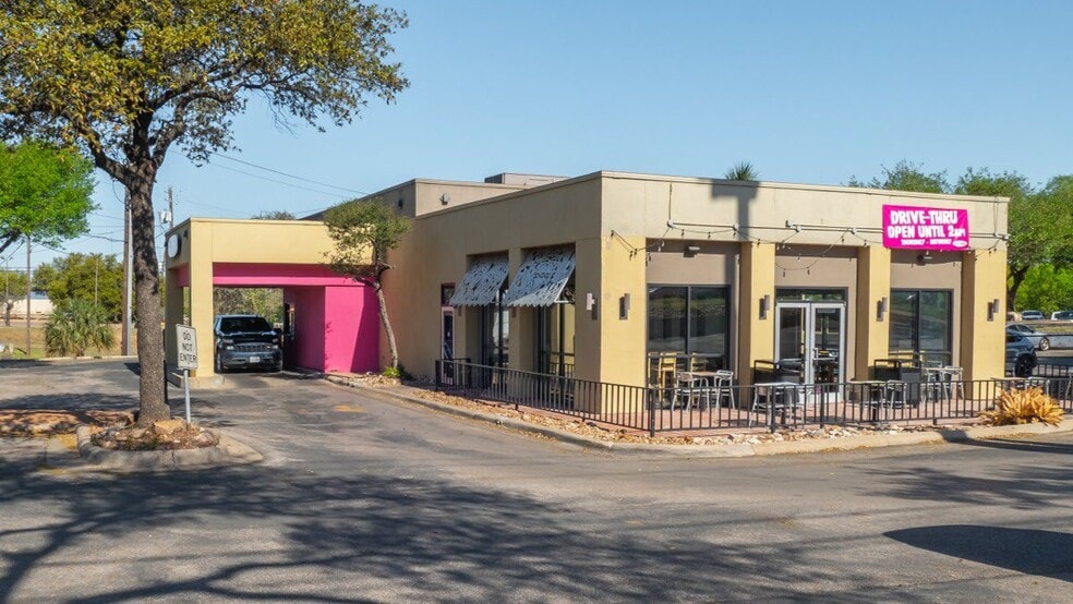 6430 S Interstate 35, Austin, TX à vendre - Photo du bâtiment - Image 1 de 3