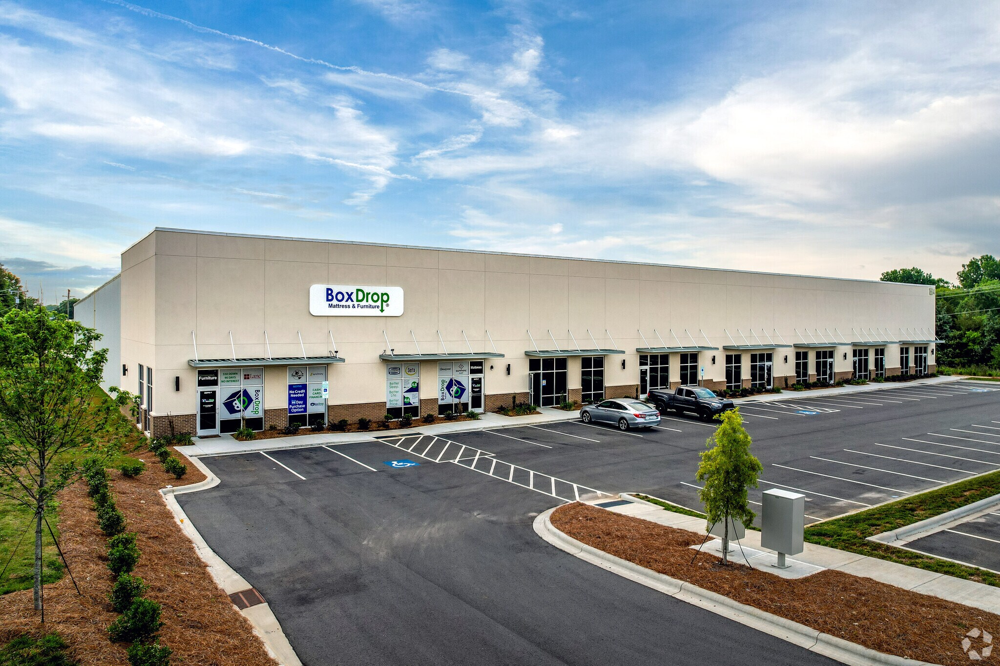 1814 Westinghouse Blvd, Charlotte, NC for lease Primary Photo- Image 1 of 5