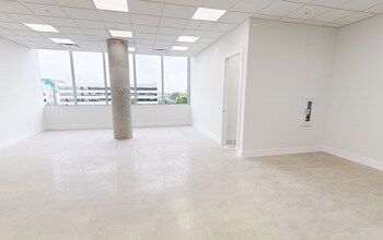 850 NW 42nd Ave, Miami, FL for lease Matterport 3D Scan- Image 1 of 7