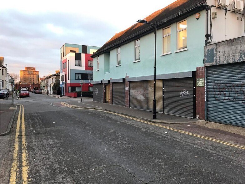 55-57 Queens Rd, Southend On Sea à louer - Photo du bâtiment - Image 3 de 15