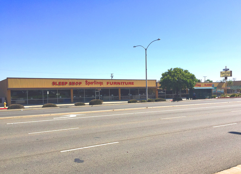 277 E Palmdale Blvd, Palmdale, CA for sale - Building Photo - Image 1 of 1