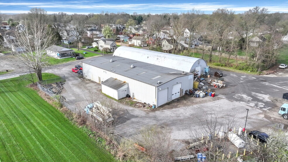146 W Borland St, Pickerington, OH for lease - Building Photo - Image 2 of 6
