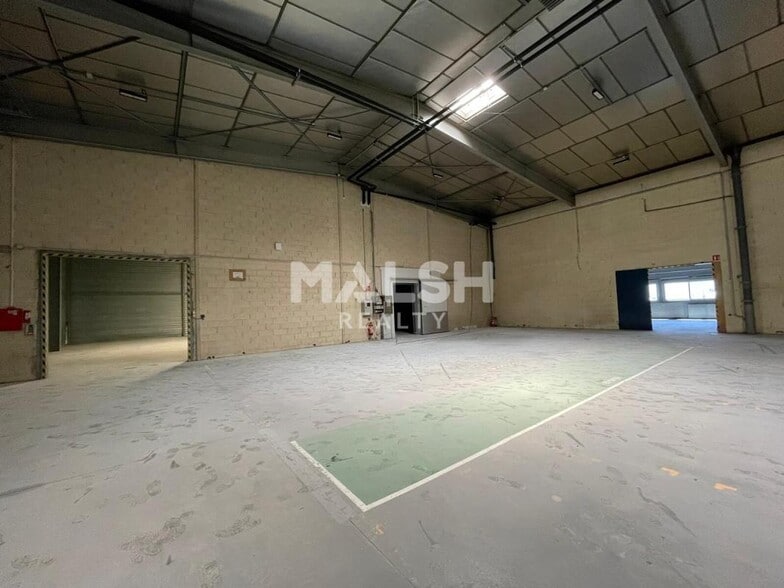 6 Route Du Paisy, Dardilly for sale - Interior Photo - Image 3 of 17