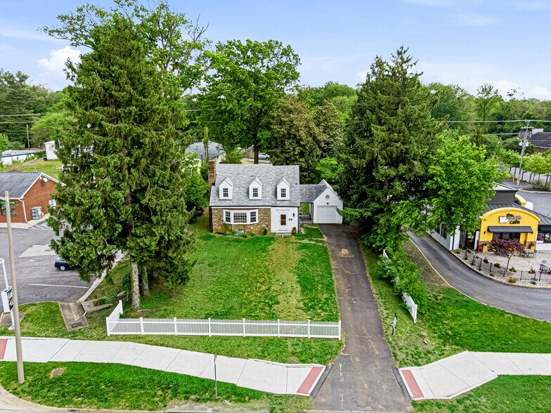 109 Broadview Ave, Warrenton, VA à vendre - Photo du bâtiment - Image 3 de 23