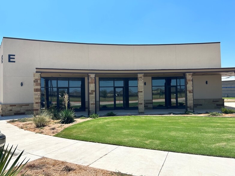 2419 Palermo Pky, Temple, TX for lease - Building Photo - Image 1 of 3