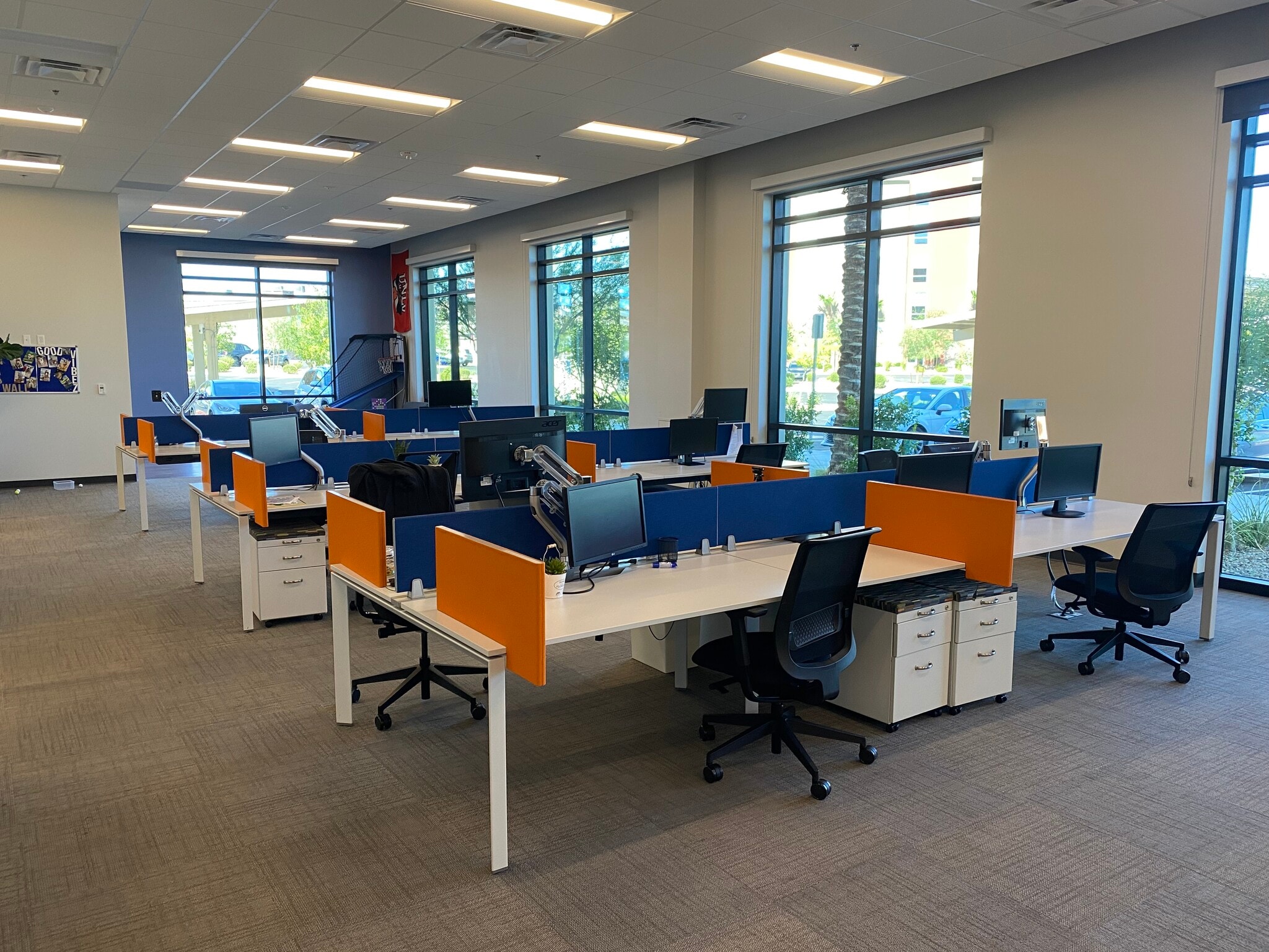 8400 W Sunset Rd, Las Vegas, NV for lease Interior Photo- Image 1 of 30