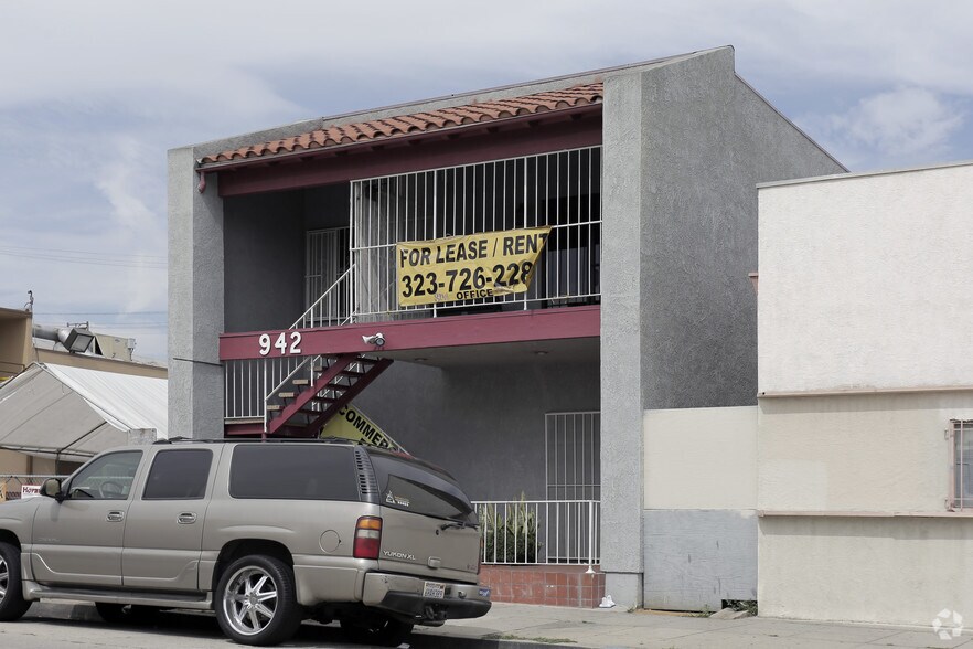 942 S Gerhart Ave, Commerce, CA à louer - Photo du bâtiment - Image 3 de 28