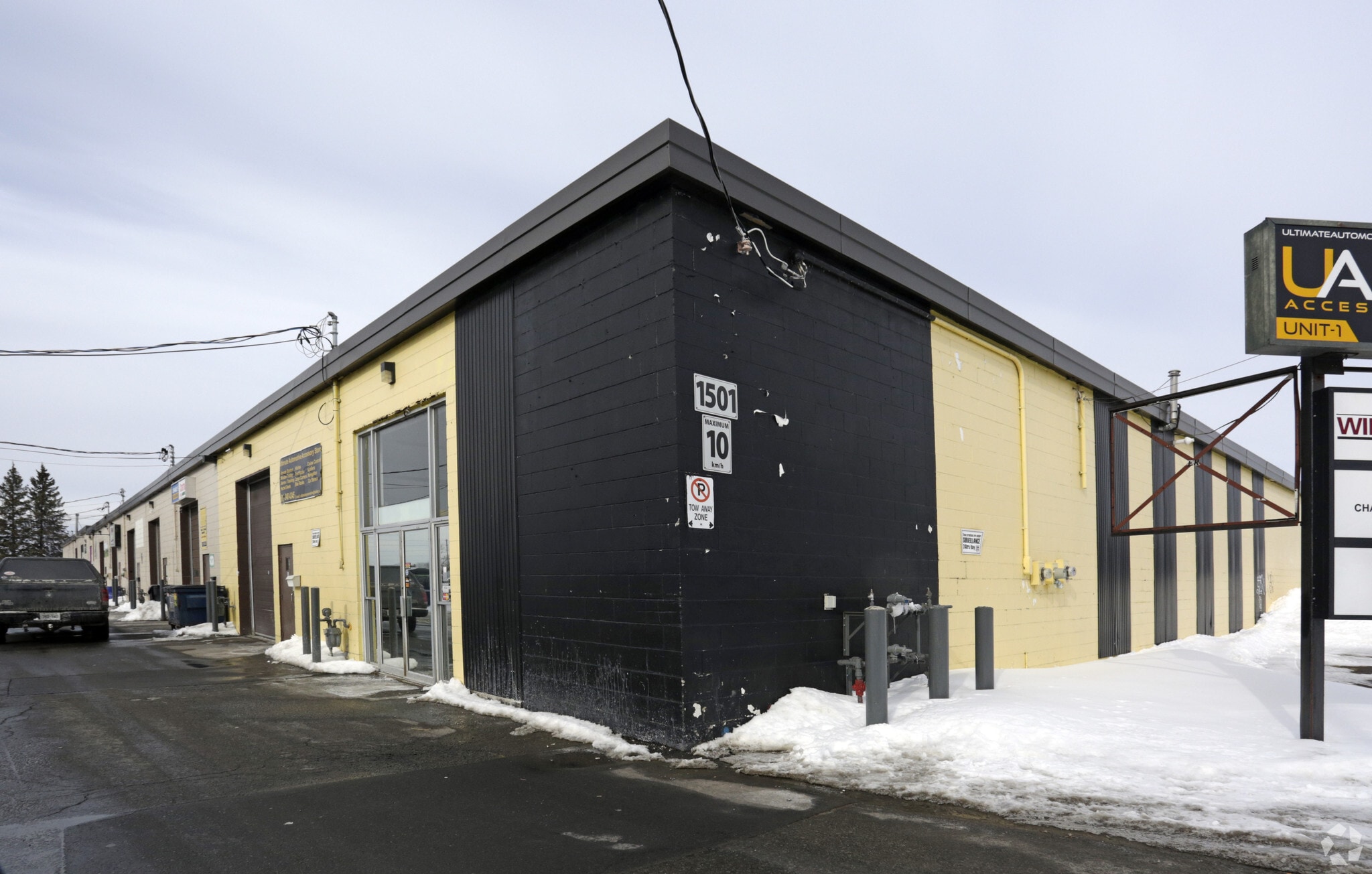 1501 Sieveright Rd, Gloucester, ON for lease Primary Photo- Image 1 of 5