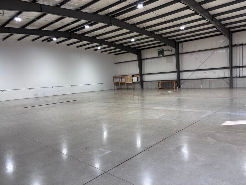 2785 Klondike Rd, West Lafayette, IN à louer - Photo du bâtiment - Image 3 de 9