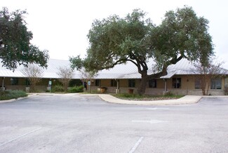 Plus de détails pour 1001 Water St, Kerrville, TX - Bureau à vendre