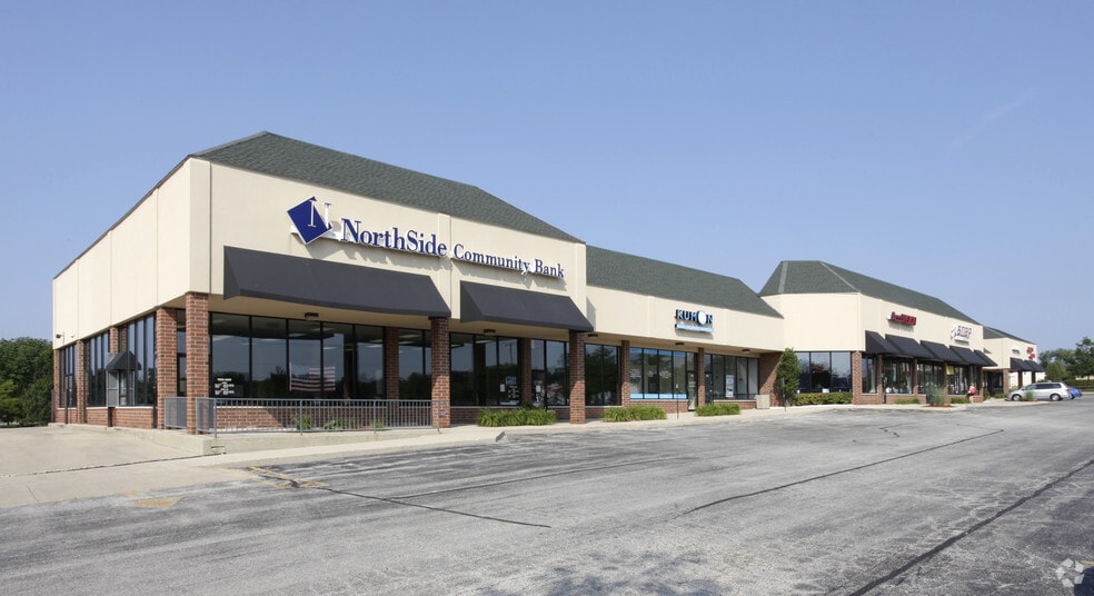 800-860 S Route 83, Mundelein, IL for lease - Building Photo - Image 3 of 5
