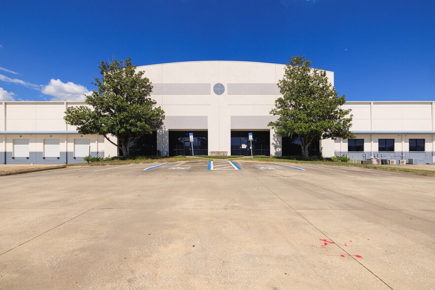 245 Deen Still Rd, Davenport, FL for lease - Building Photo - Image 3 of 20