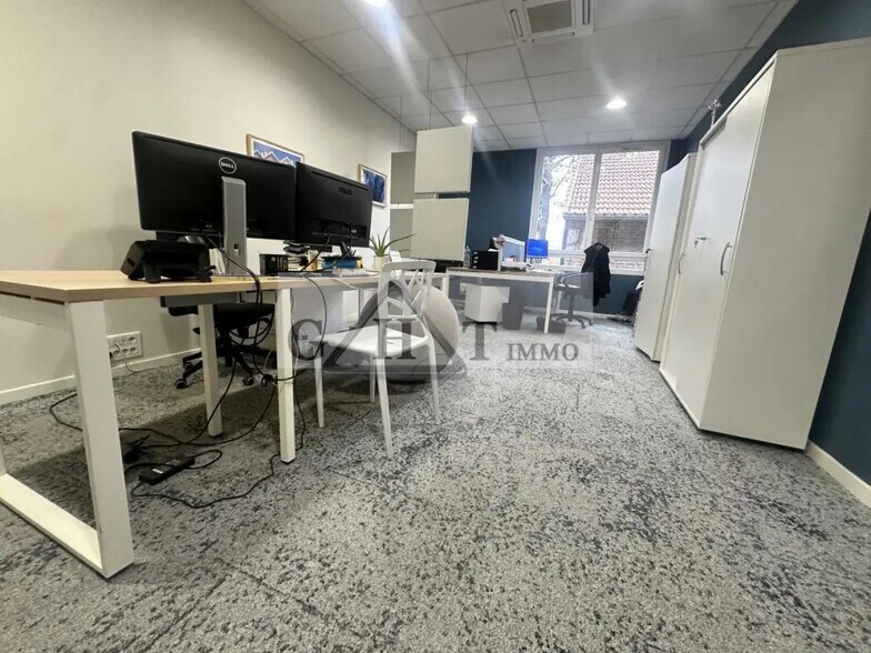 Office in Alfortville for lease - Interior Photo - Image 3 of 7