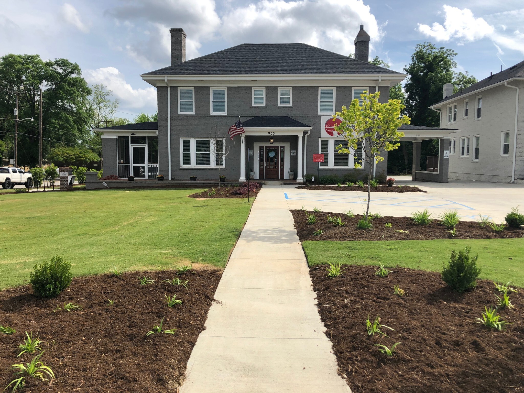 903 Pendleton St, Greenville, SC à louer Photo principale- Image 1 de 10