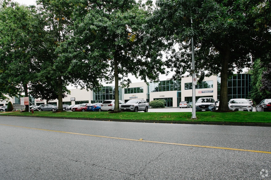 11780 Hammersmith Way, Richmond, BC for lease - Building Photo - Image 3 of 18