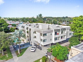 More details for 2345 NE 135th St, Miami, FL - Multifamily for Sale