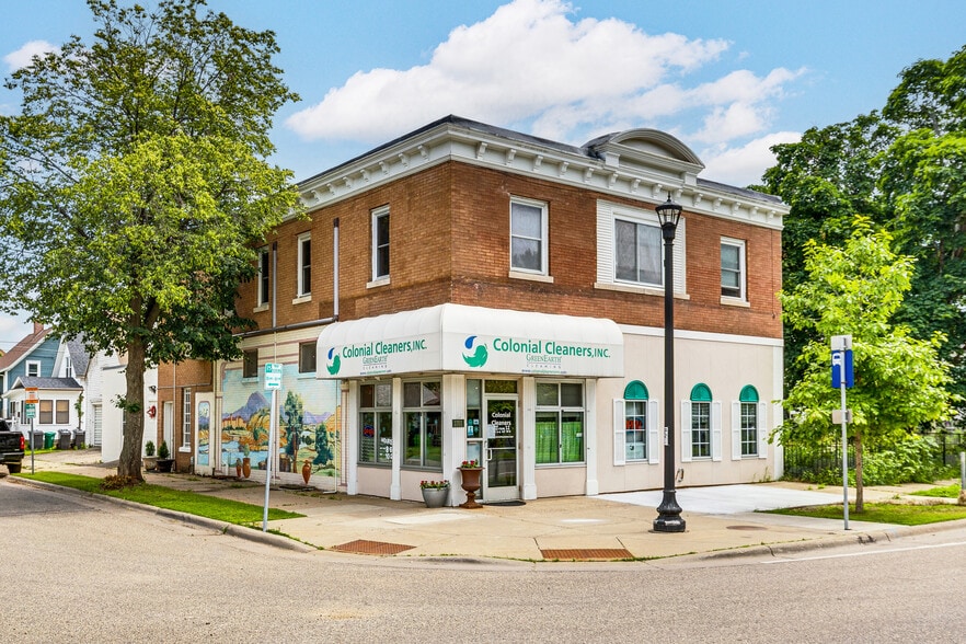 3701 S Lyndale Ave, Minneapolis, MN for sale - Building Photo - Image 1 of 26