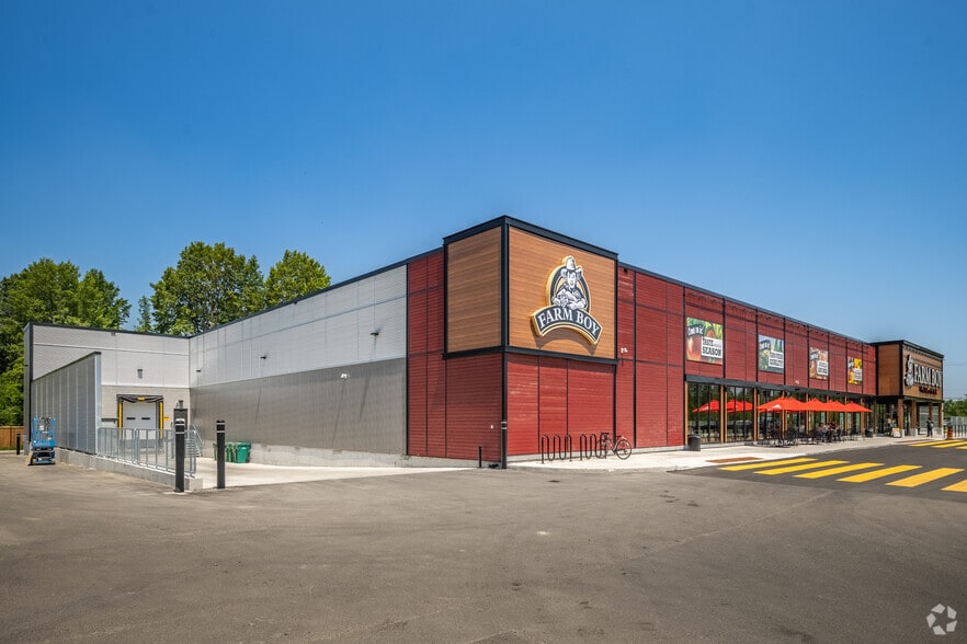 4828 Bank St, Gloucester, ON for lease - Building Photo - Image 3 of 3