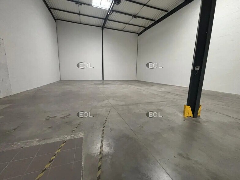 Flex dans Lieusaint à louer - Photo intérieure - Image 3 de 4