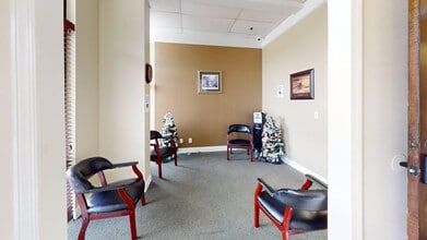 2022 Fairburn Rd, Douglasville, GA for lease Interior Photo- Image 2 of 11