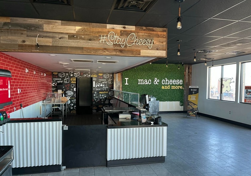 4903 E Main St, Farmington, NM for lease - Interior Photo - Image 2 of 2