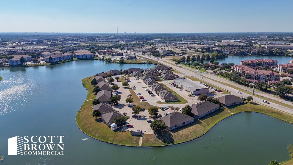 860 Hebron Pky, Lewisville, TX à louer - Photo du bâtiment - Image 2 de 2