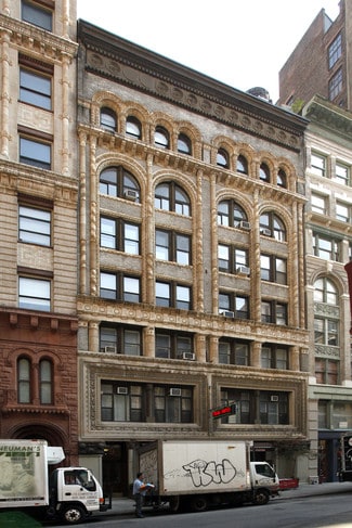 Plus de détails pour 9-11 E 16th St, New York, NY - Commerce de détail à louer