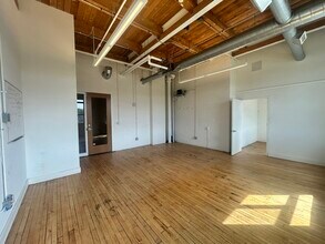 807 Broadway St NE, Minneapolis, MN for lease Interior Photo- Image 1 of 4