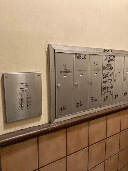 54-08 Flushing Ave, Flushing, NY for sale - Lobby - Image 2 of 17