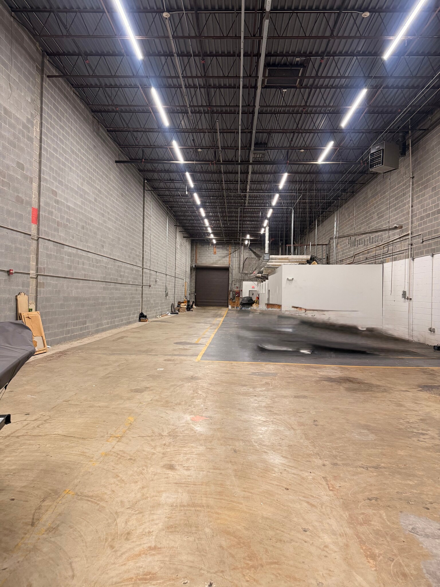 2034 Eisenhower Ave, Alexandria, VA for lease Interior Photo- Image 1 of 3