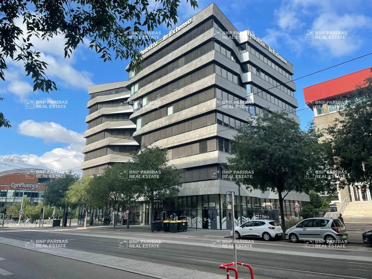 Bureau dans Lyon à louer Photo du bâtiment- Image 1 de 14