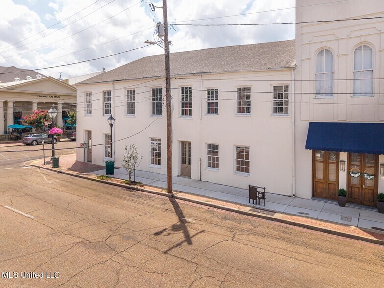 433 Main St, Natchez, MS à vendre - Photo du bâtiment - Image 3 de 17