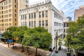 More details for 217-219 E Houston St, San Antonio, TX - Office for Lease