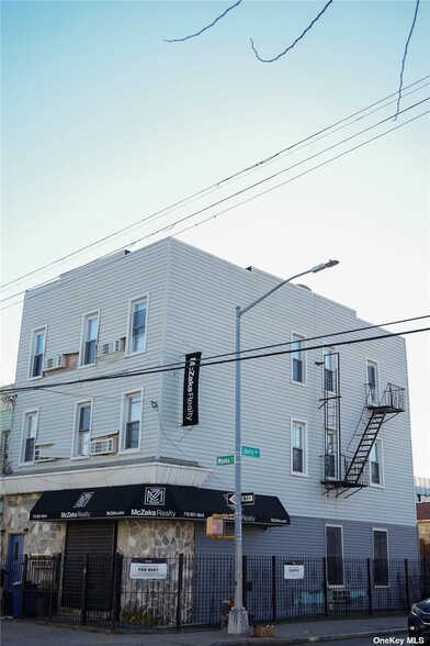174 Wyona St, Brooklyn, NY for lease - Building Photo - Image 2 of 32