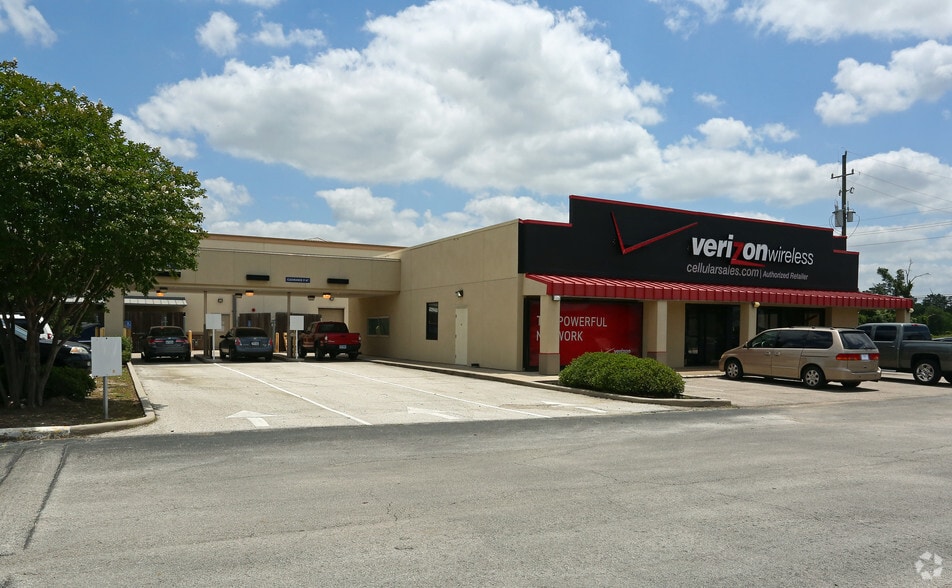 6470 Fm-1960 Rd W, Houston, TX for sale - Building Photo - Image 3 of 4