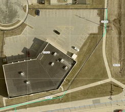 2440 Clare Ln Ne, Rochester, MN à louer Photo du bâtiment- Image 2 de 57