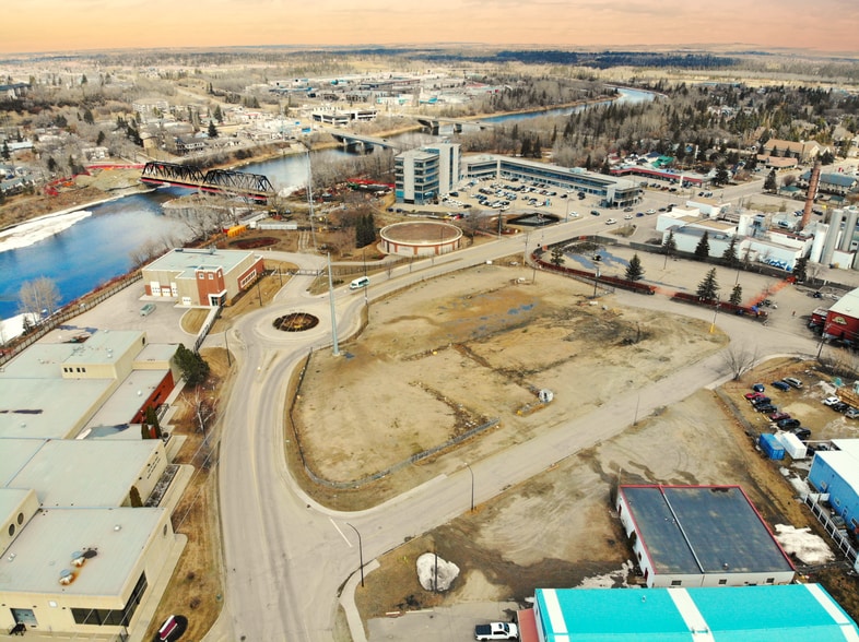 5315 54 St, Red Deer, AB for sale - Aerial - Image 3 of 12