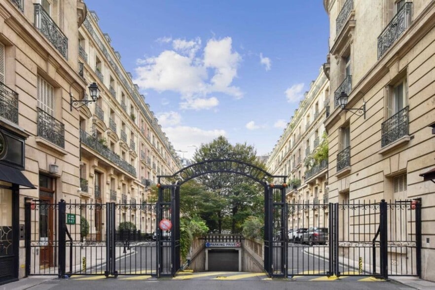 7 Square Du Roule, Paris for lease - Building Photo - Image 1 of 9