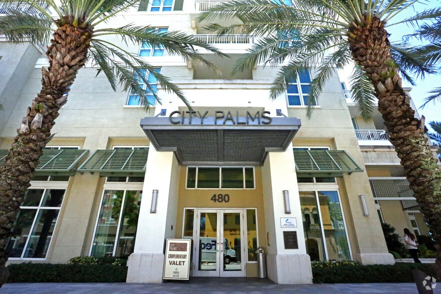 480 Hibiscus St, West Palm Beach, FL for lease - Building Photo - Image 2 of 10