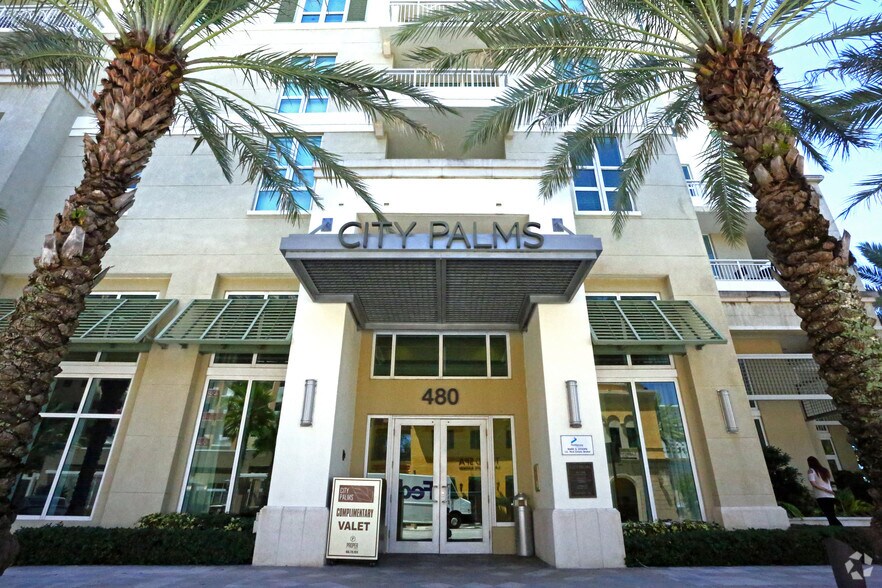 480 Hibiscus St, West Palm Beach, FL à louer - Photo du bâtiment - Image 2 de 10