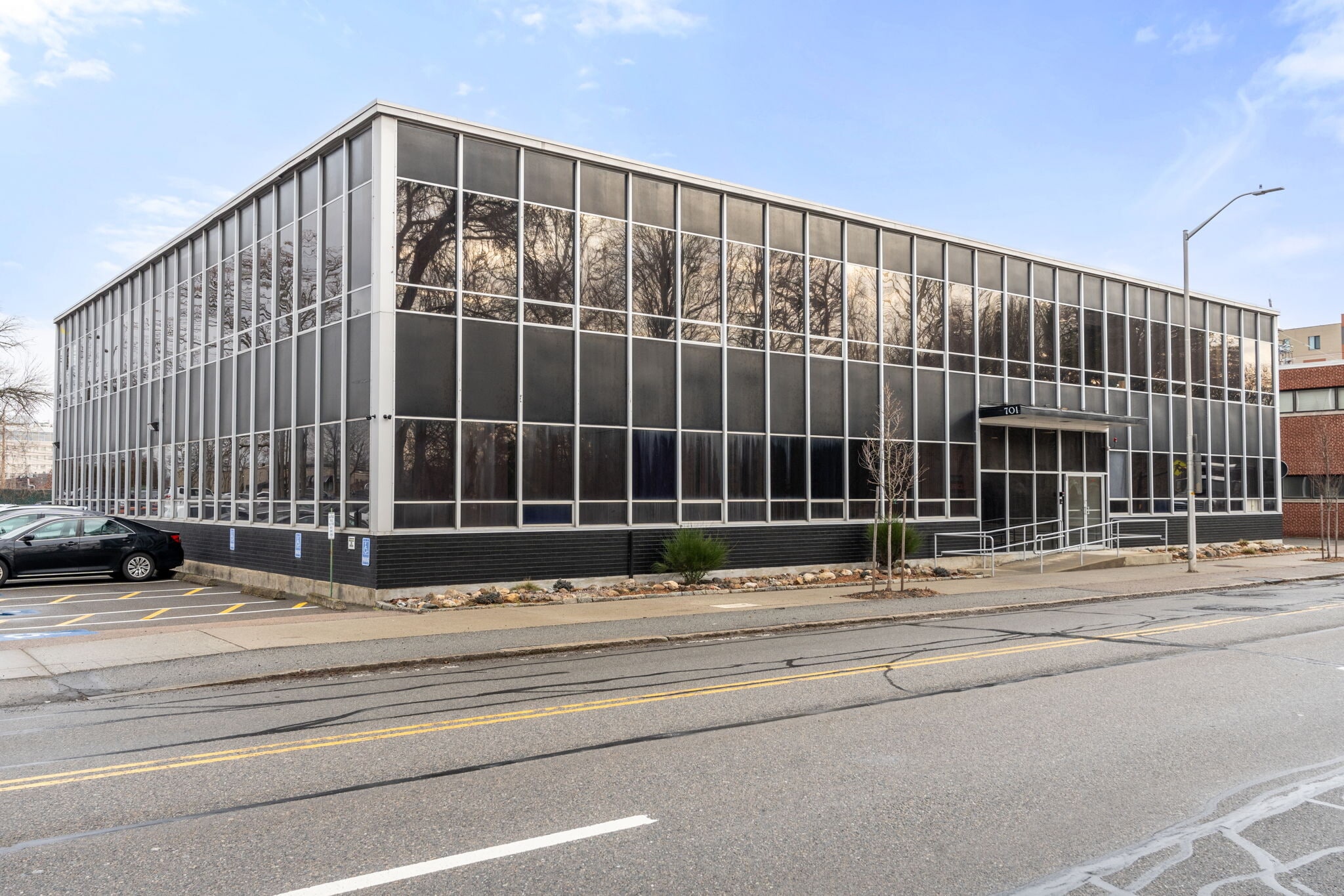 701 Concord Ave, Cambridge, MA for lease Primary Photo- Image 1 of 32