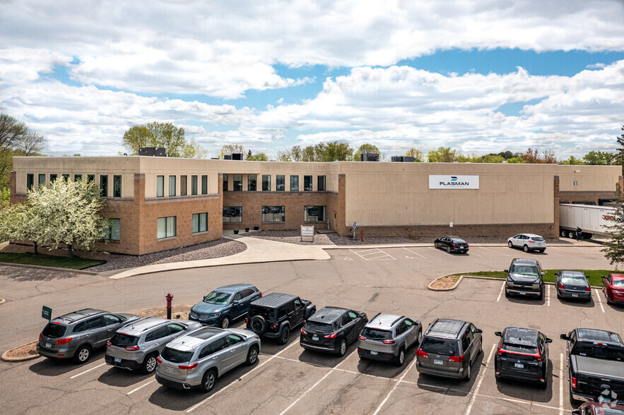 1302 5th St S, Hopkins, MN à vendre - Photo du bâtiment - Image 1 de 1