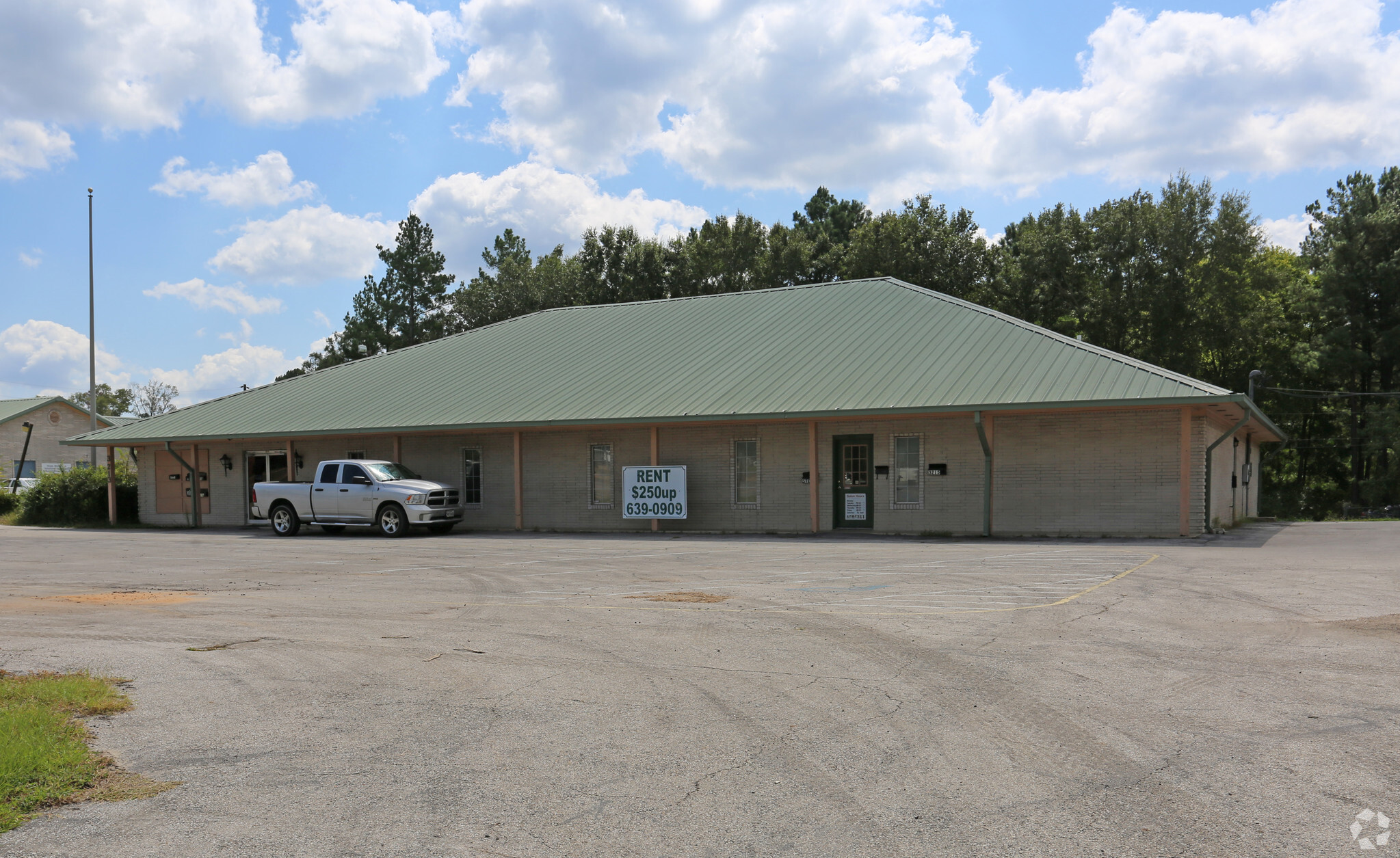 3213 S Medford Dr, Lufkin, TX for sale Primary Photo- Image 1 of 1