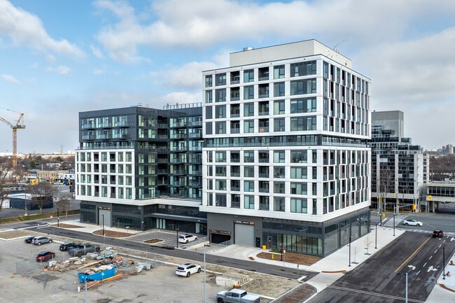 More details for 1007 The Queensway, Toronto, ON - Multifamily for Sale