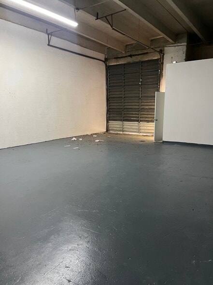 1922 NE 149th St, North Miami, FL for lease - Interior Photo - Image 3 of 10