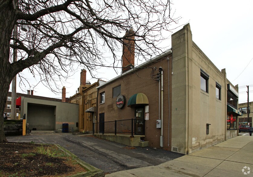 12443-12459 Cedar Rd, Cleveland Heights, OH à louer - Photo du bâtiment - Image 2 de 7