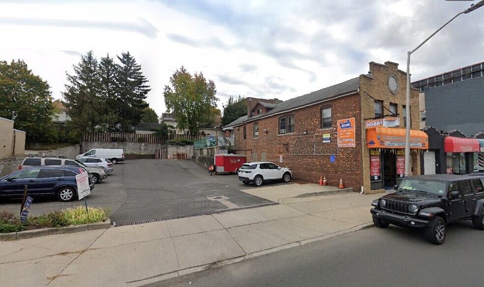 508 Broad Ave, Ridgefield, NJ à louer - Photo du bâtiment - Image 1 de 10