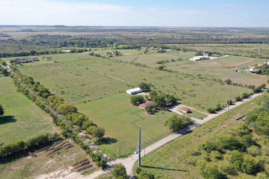 3482 Spring Side Rd, Denton, TX à vendre - Photo du bâtiment - Image 3 de 10