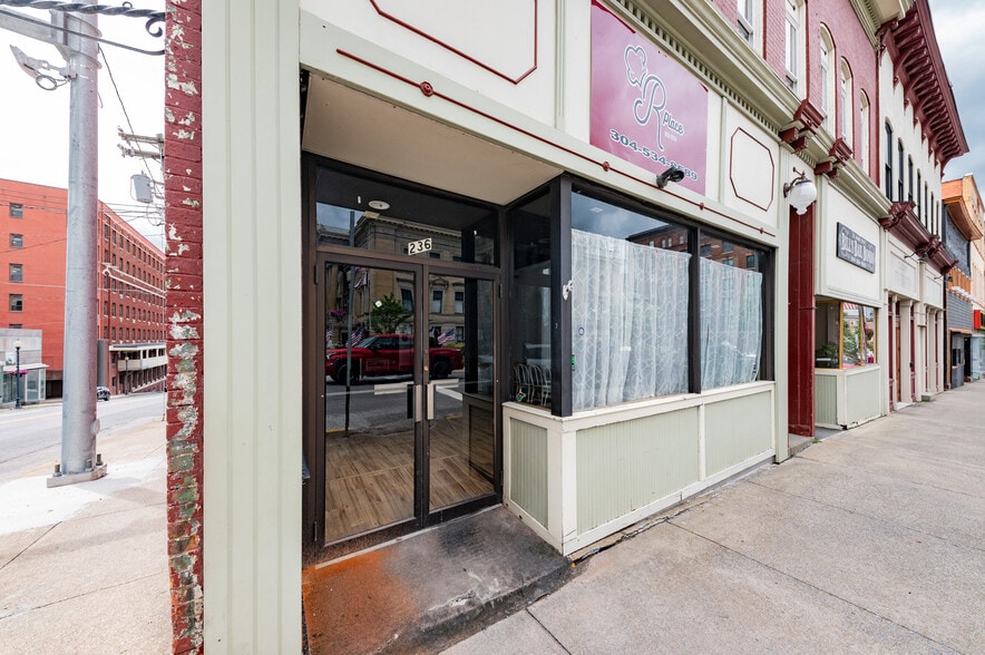 232-236 Adams St, Fairmont, WV à vendre - Photo du bâtiment - Image 3 de 20