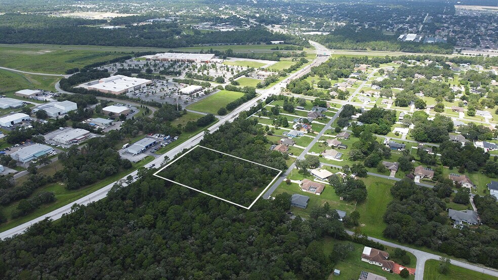 15200-15210 Copeland Way, Brooksville, FL à vendre - Photo du bâtiment - Image 2 de 5